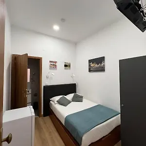 Pensamento 12b Quarto em Acomodações Particulares Lisboa